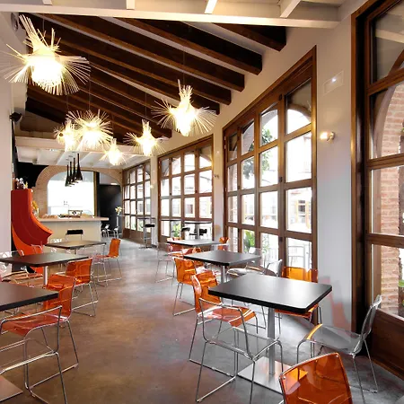 Ξενοδοχείο Cienbalcones 3*