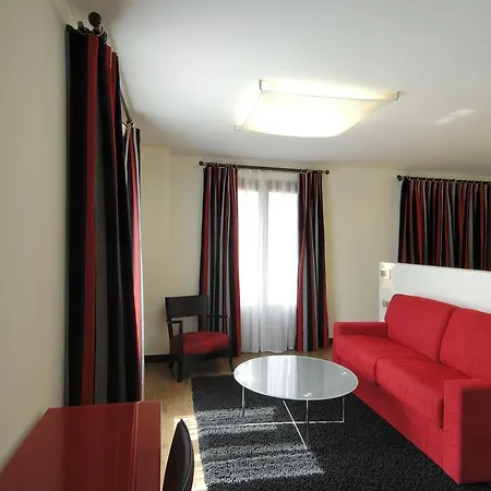 Hotel Cienbalcones Daroca
