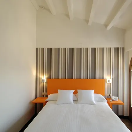 Szálloda Cienbalcones Daroca