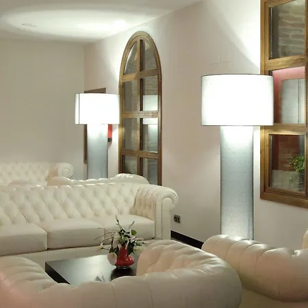 Cienbalcones Hotel 3*