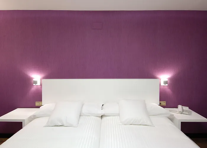 Cienbalcones Hotel 3*