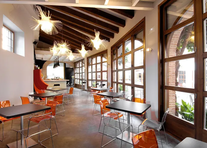 Hotel Cienbalcones 3*